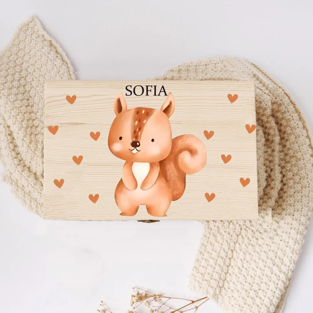 Personalisierte Holzbox mit Tiermotiv & Namen – Erinnerungsbox / Aufbewahrungsbox für Kinder
