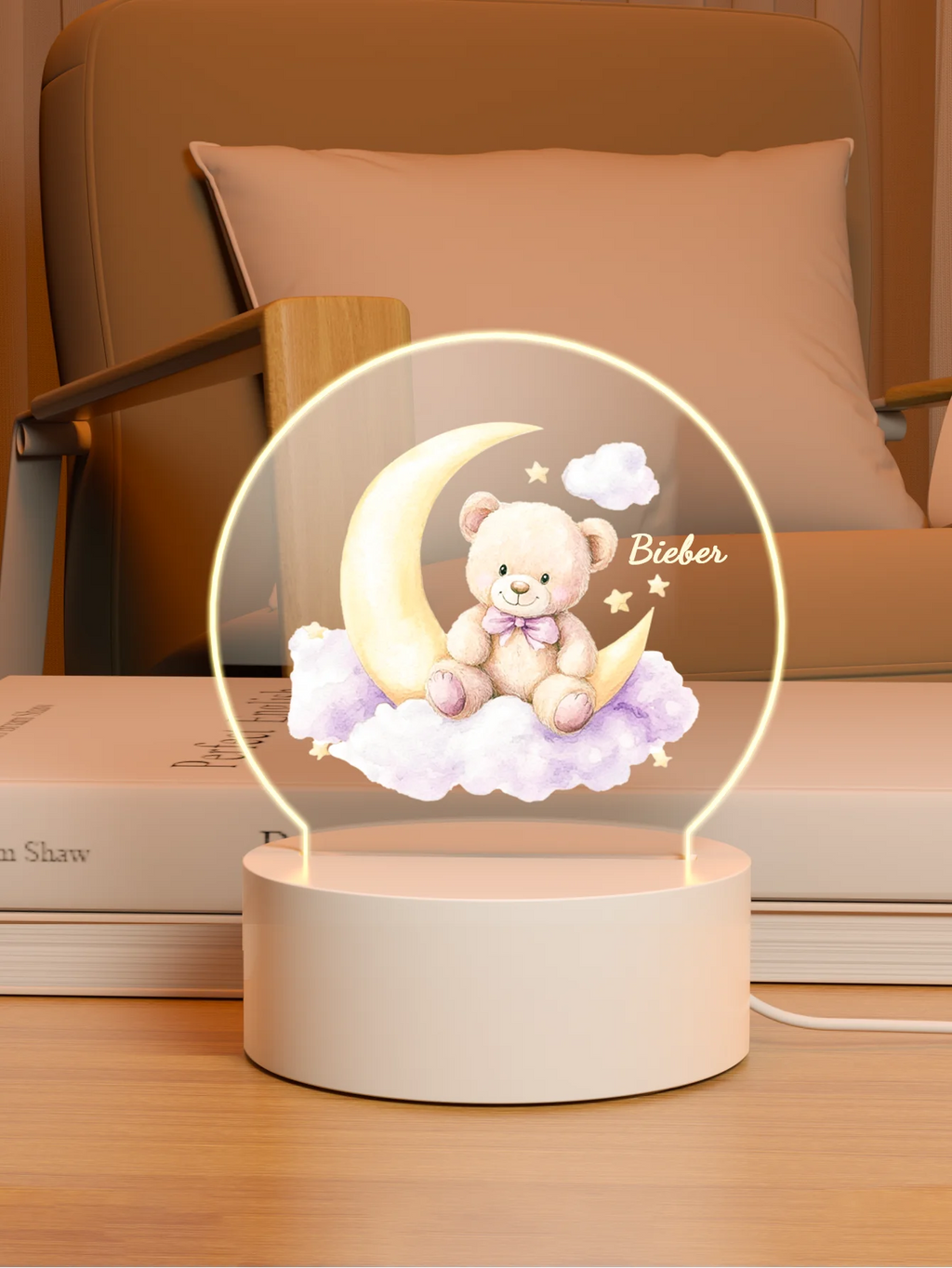 Personalisierte LED Nachtlampe mit Namen – Bär auf Mond | 7 Farben & Warmlicht | USB betrieben